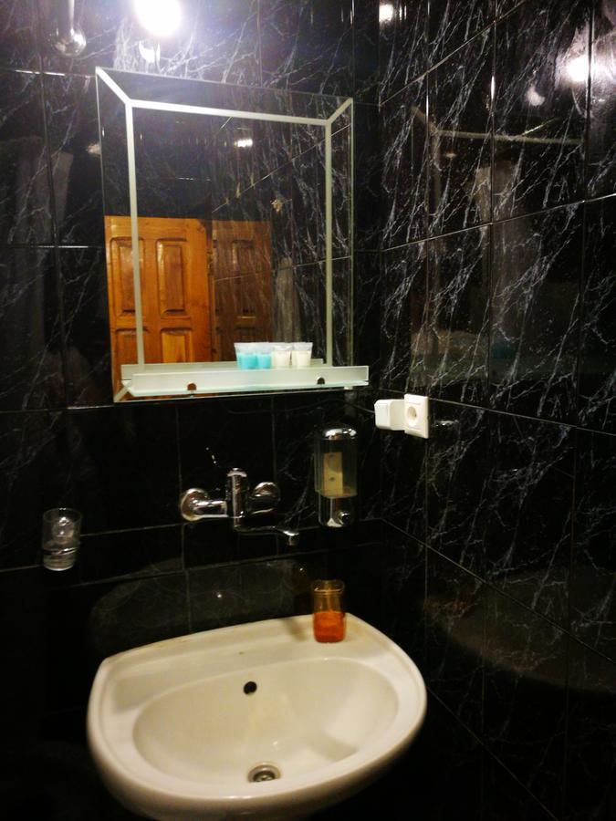 Hotel Salo Tbiliszi Kültér fotó