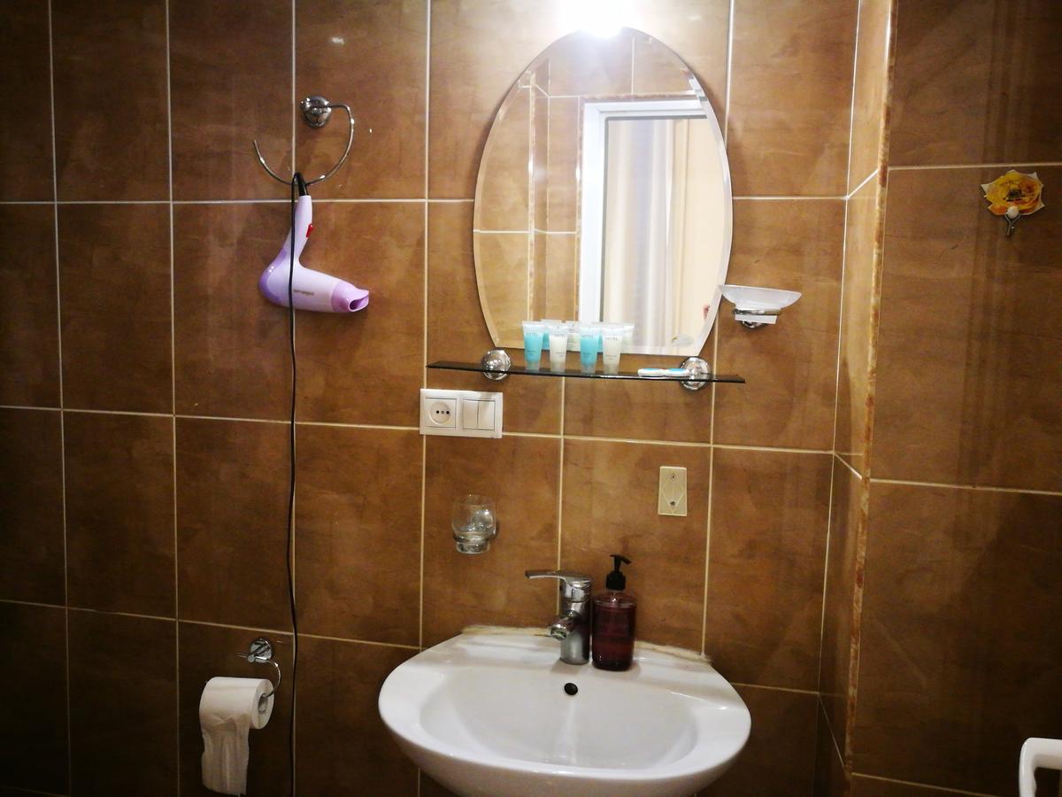 Hotel Salo Tbiliszi Kültér fotó
