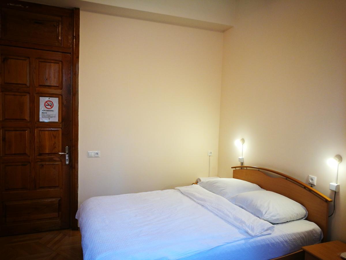 Hotel Salo Tbiliszi Kültér fotó