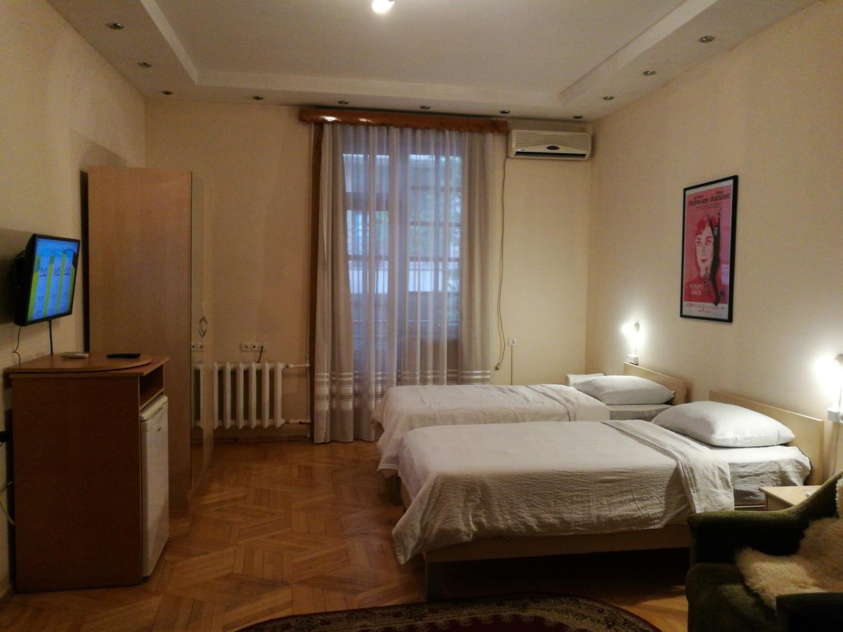 Hotel Salo Tbiliszi Kültér fotó