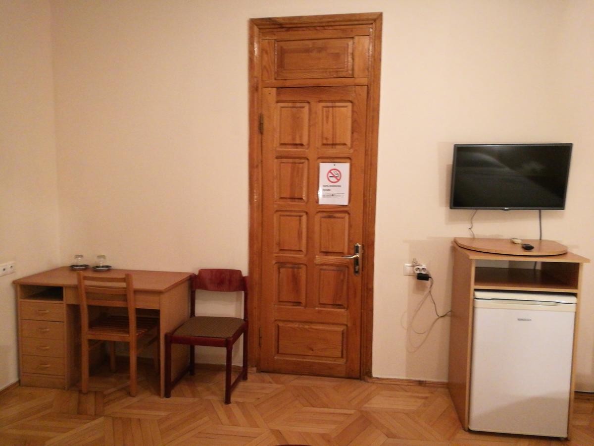 Hotel Salo Tbiliszi Kültér fotó